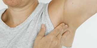 Emerging Topical Therapies and Skin Care Management for Hidradenitis Suppurativa image of underarm skin concern
